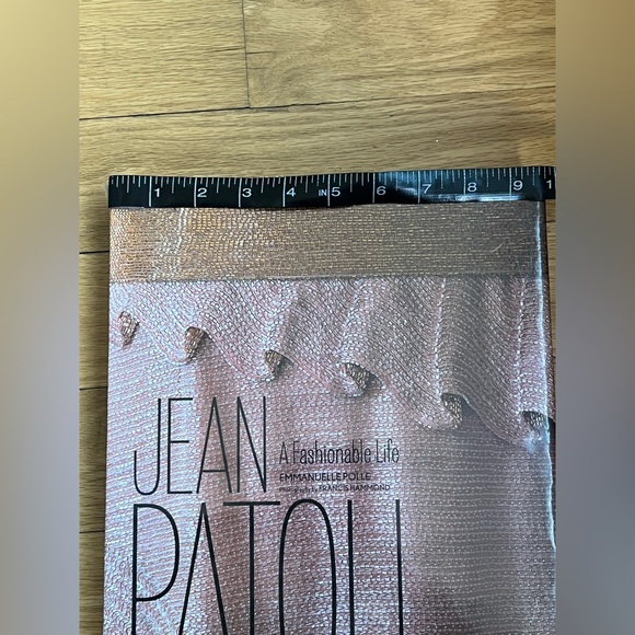 Jean Patou A Fashionable Life Book by Emmanuelle Polle - Picture 5 of 6